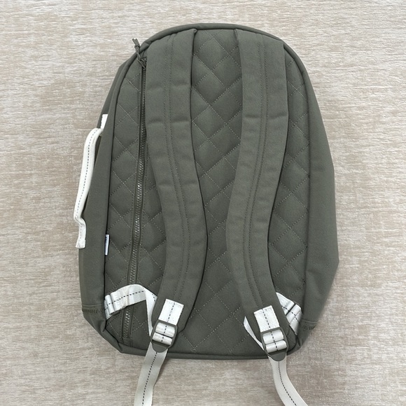 NWT Converse Essential Backpack - Olive Green - Picture 3 of 6